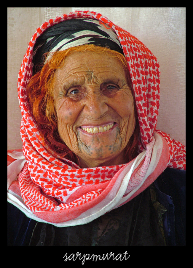 old woman by sarpmurat