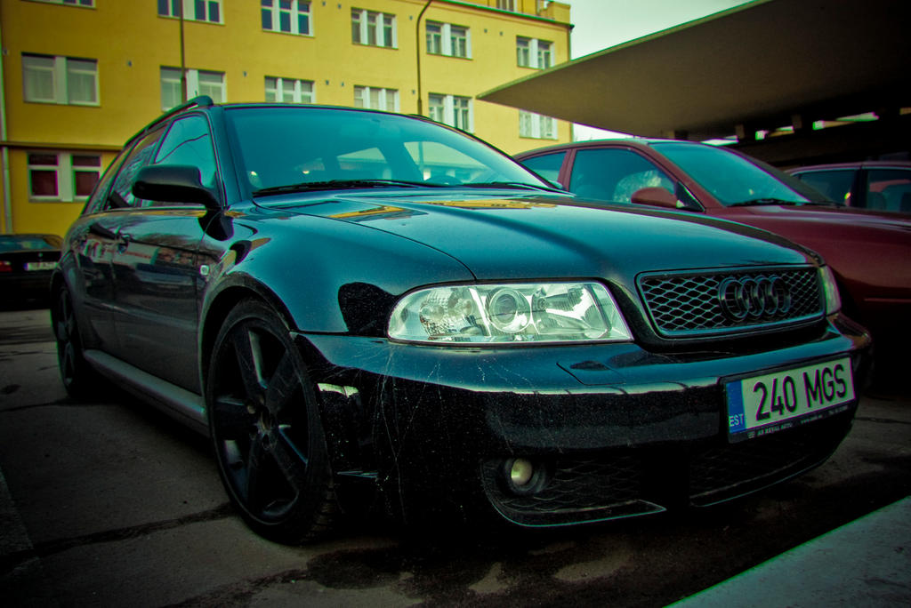 Audi__RS__A4_by_ShadowPhotography.jpg