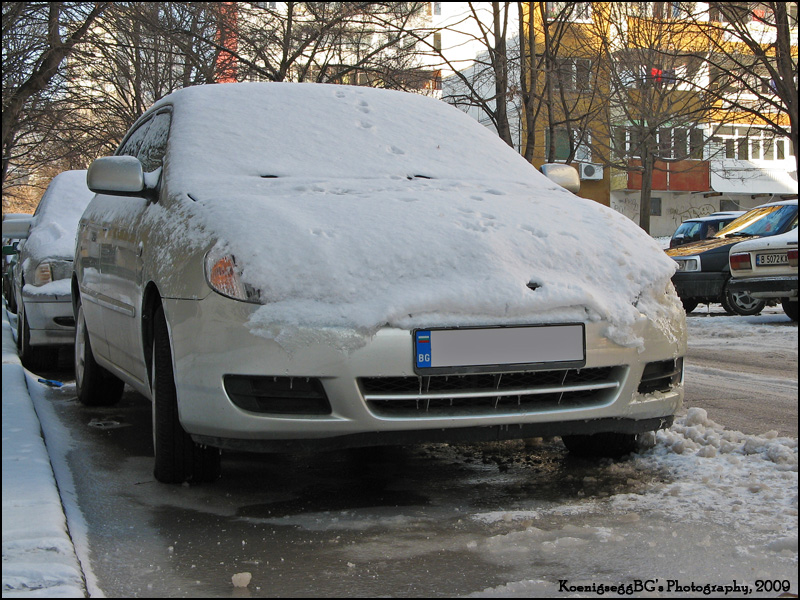 Freezing_Toybota_by_KoenigseggBG.jpg