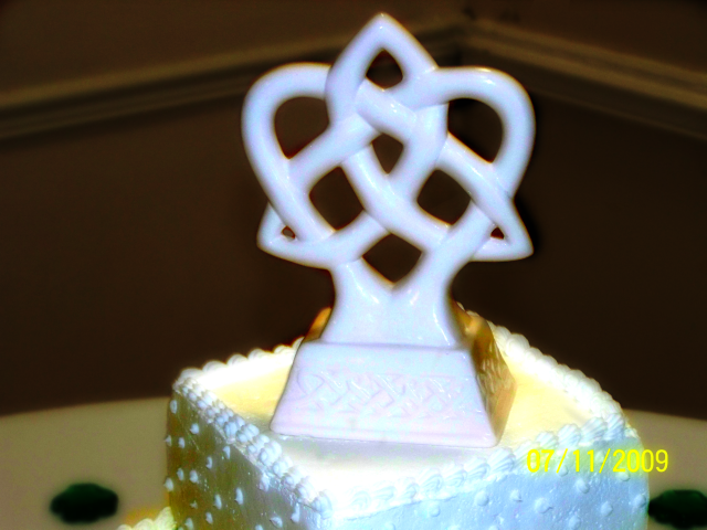 Irish Wedding Cake topping by Ambiiboo09 on deviantART