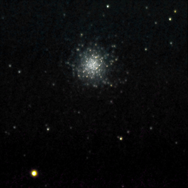m13_globular_cluster_01_06_11_by_blackparticle-d3htrqv.jpg