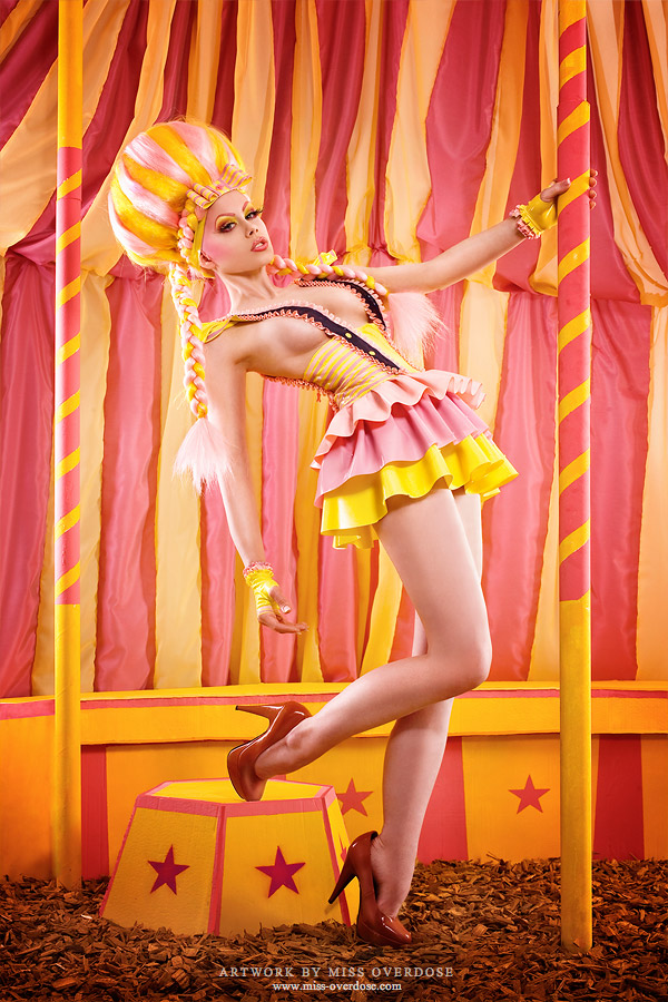 Candy floss circus
