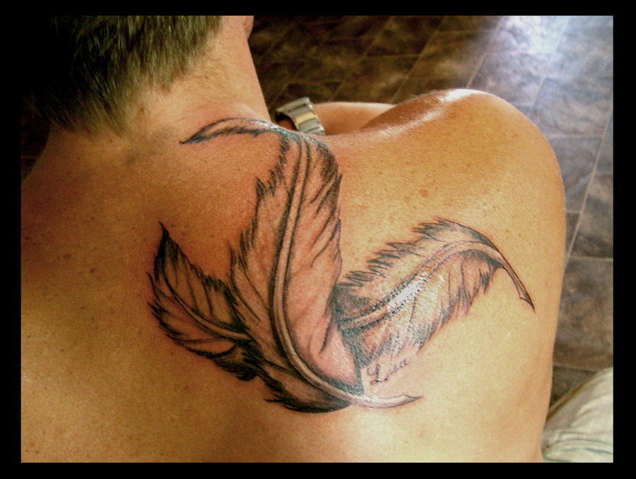 Feathers - shoulder tattoo