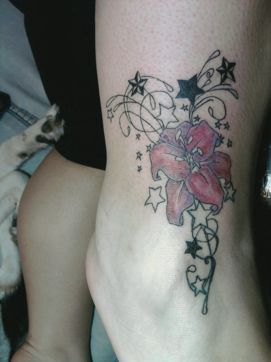 lily tattoo by darthbaio on