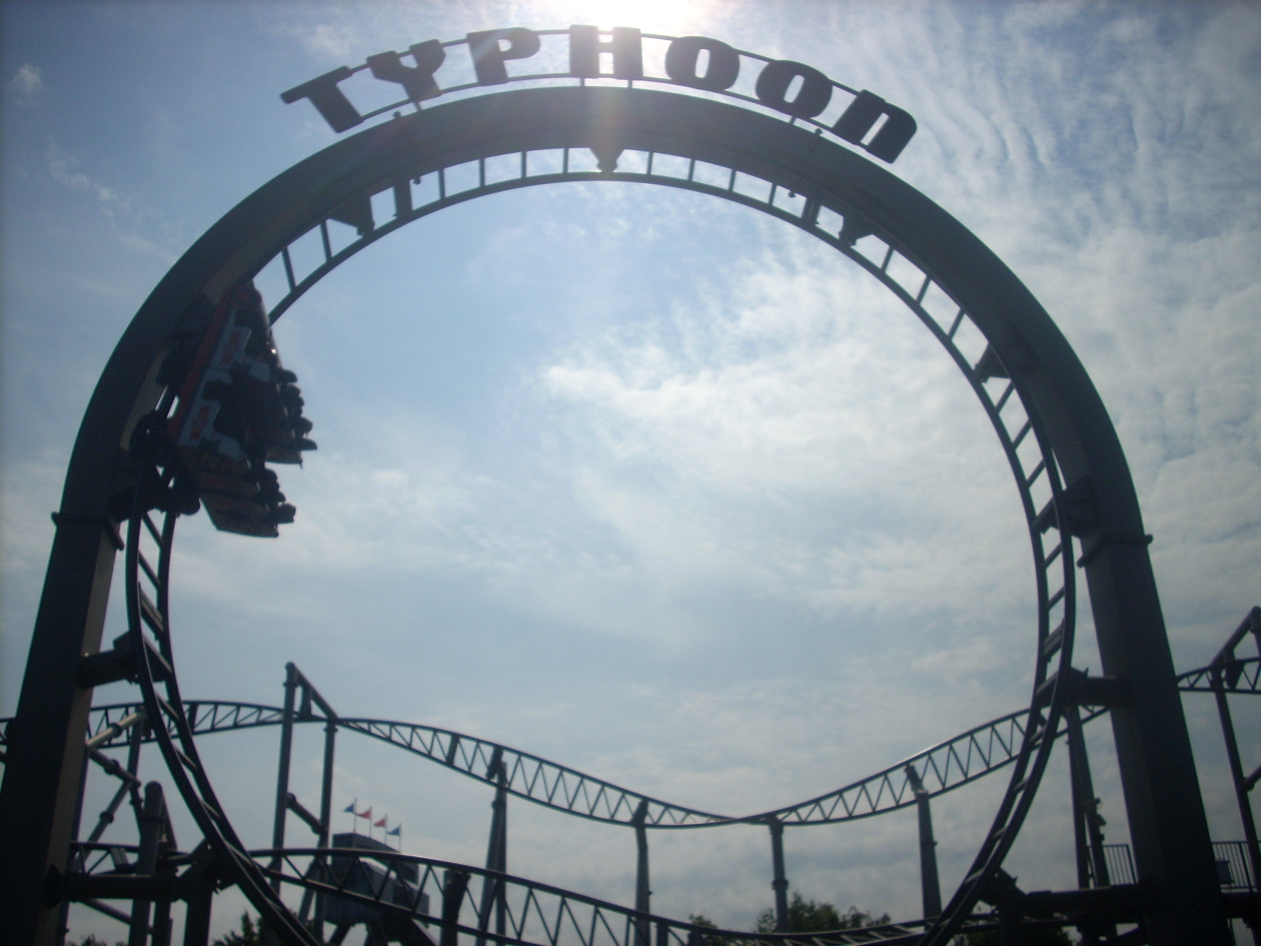 the_typhoon___bobbejaanland_by_theonlypj-d34x47a.png