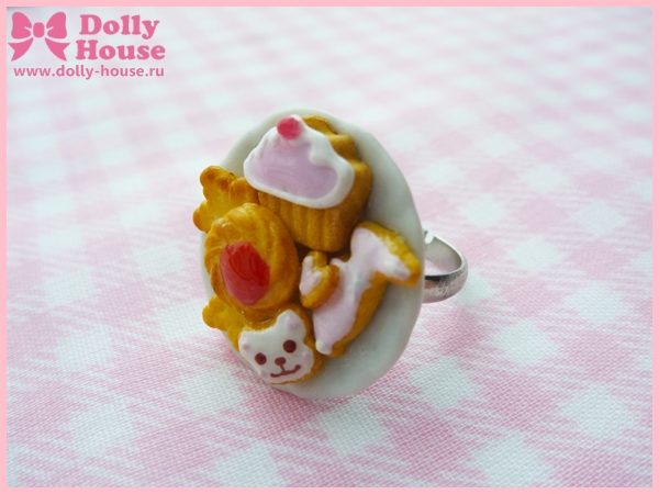  - cute_cookies_ring_by_dolly_house_by_sweetdollyhouse-d5usvxu