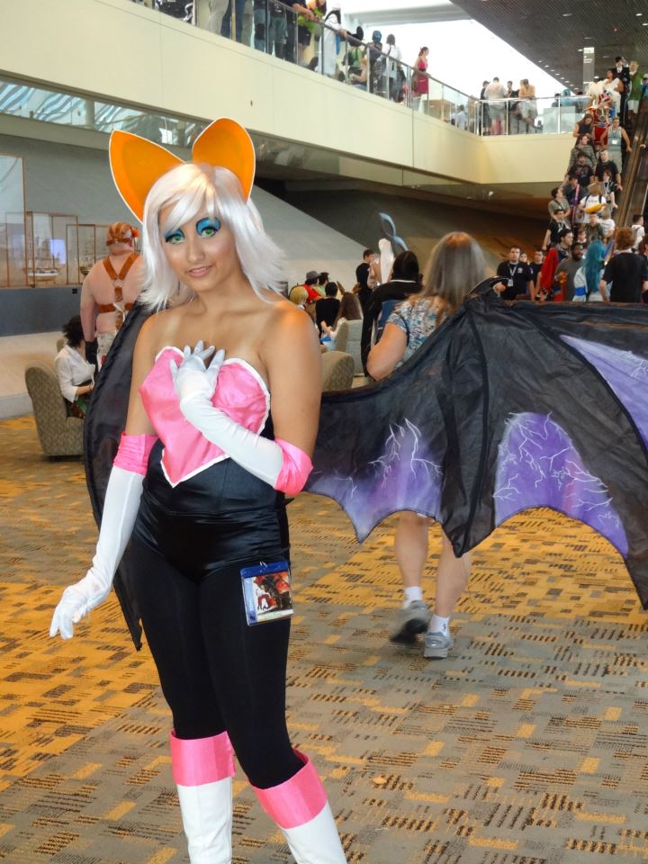 cosplay bat Rouge the