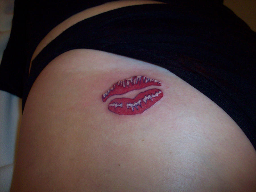 Lips Tattoo by hippieman1234