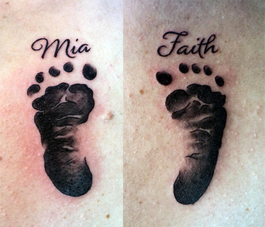 Baby footprint tattoos by Kiartia