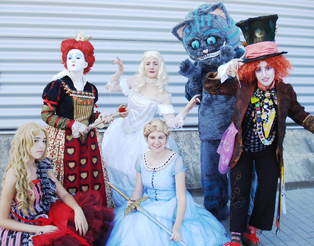 Alice In Wonderland Group 37